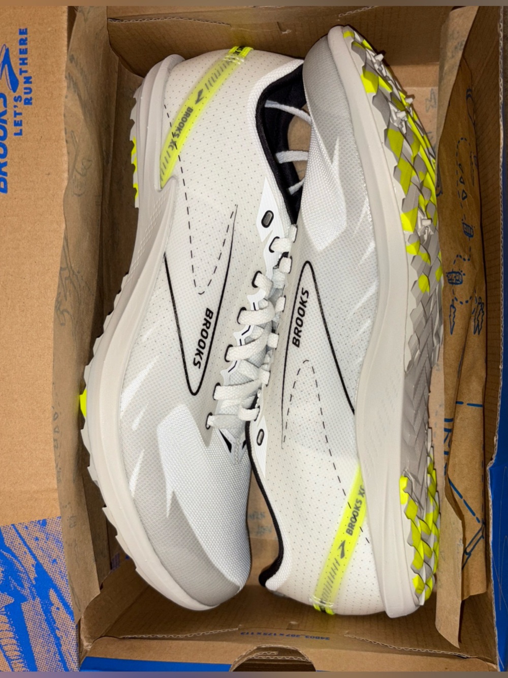 Brooks Draft XC Spikeless Unisex Men's 10 Womens 11.5 Racing NEW
